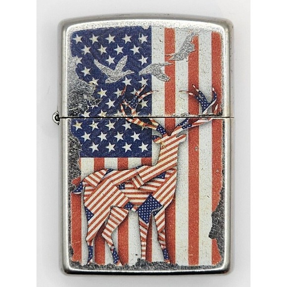Zippo Lighter - Picture 1 of 4